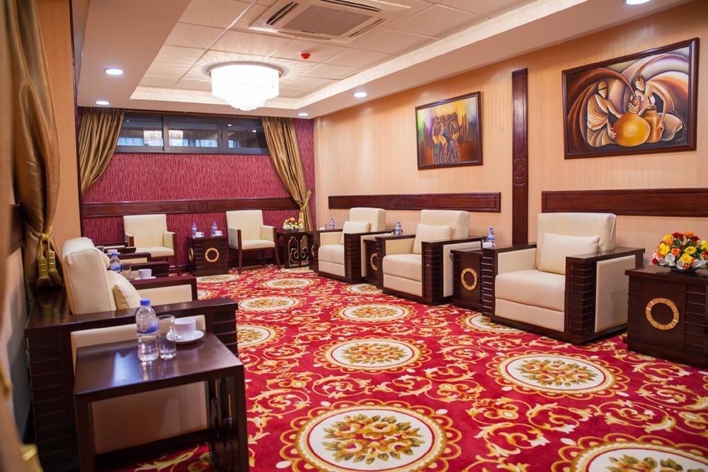 Grand Legacy Hotel Кигали Экстерьер фото