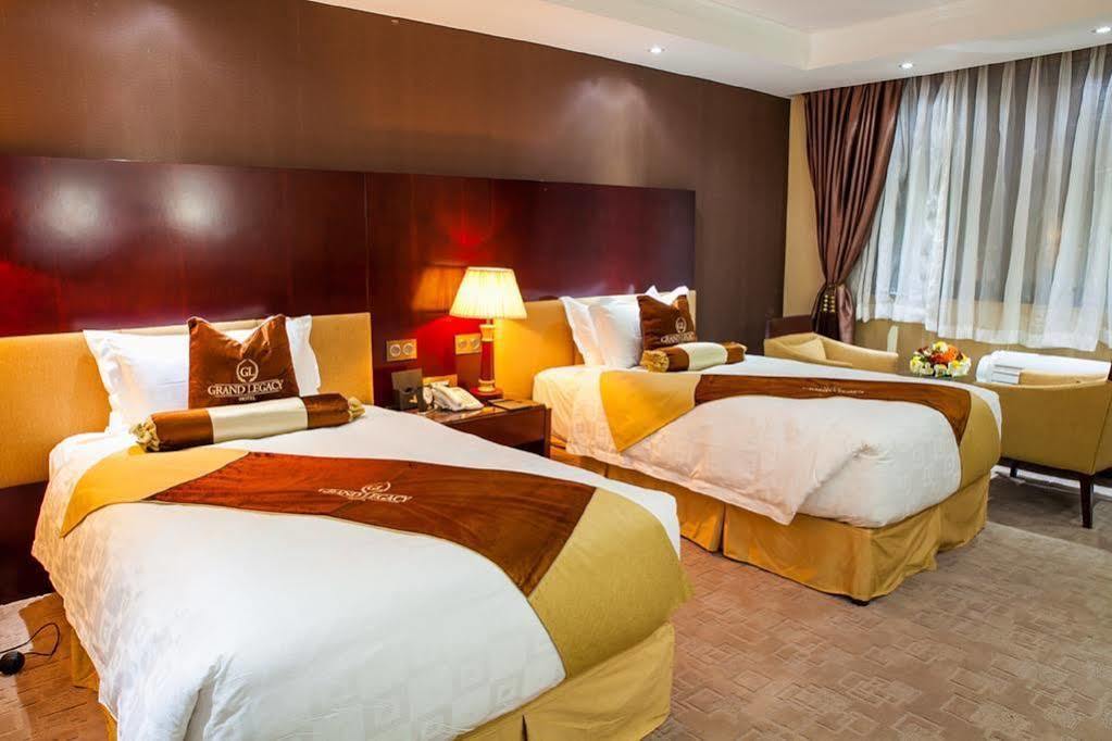 Grand Legacy Hotel Кигали Экстерьер фото
